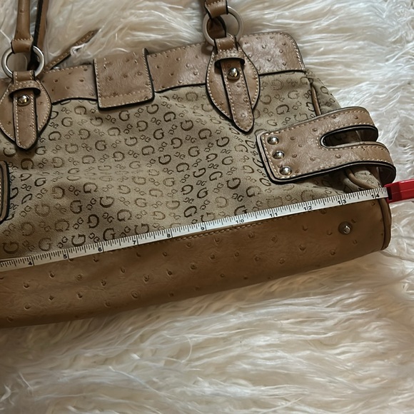 Crocodile Textured Leather Guess Monogram Shoulderbag - Picture 8 of 9